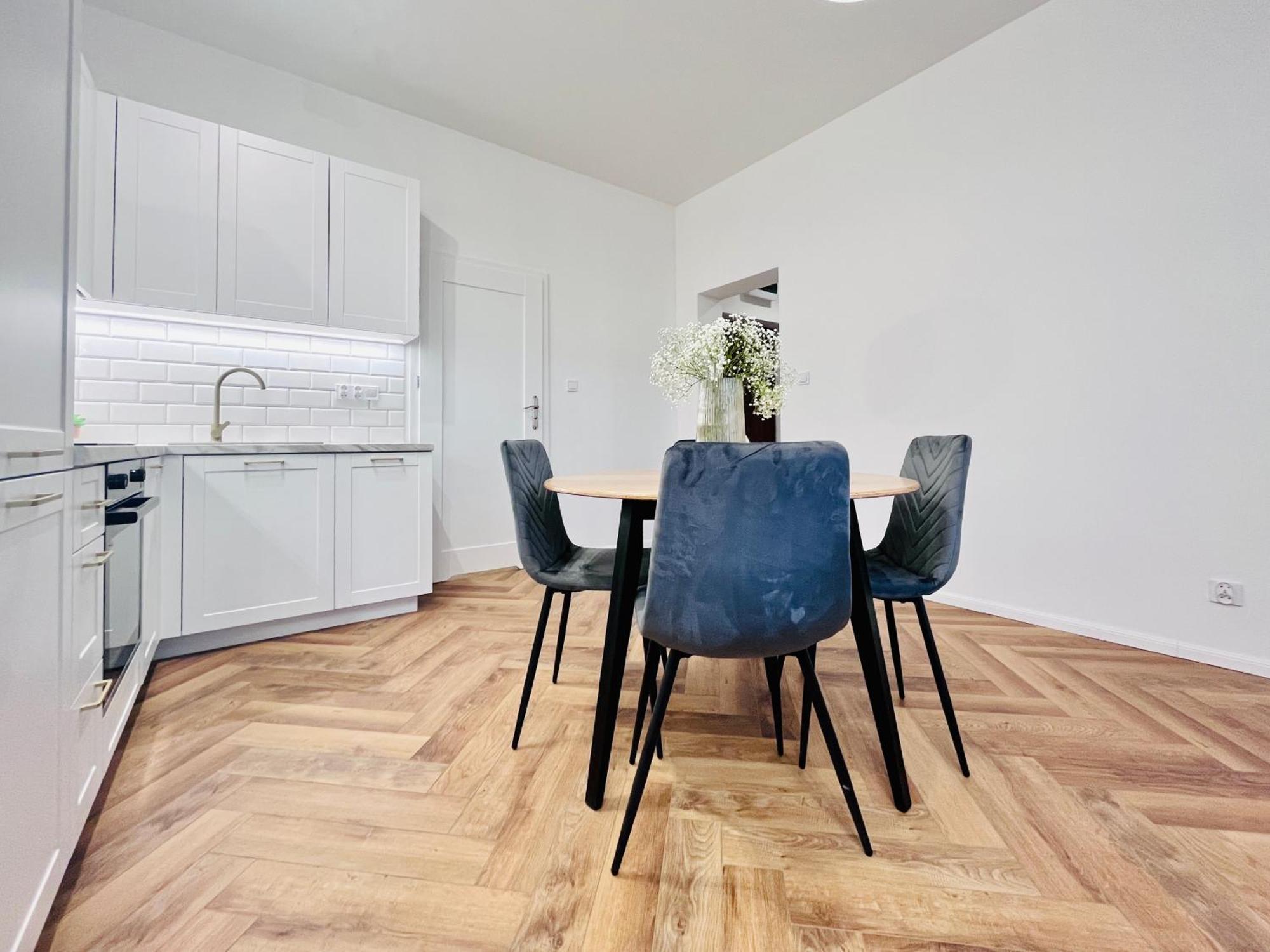 Apartamenty Kamienica Centrum - 1 Maja Lubiń Exteriér fotografie