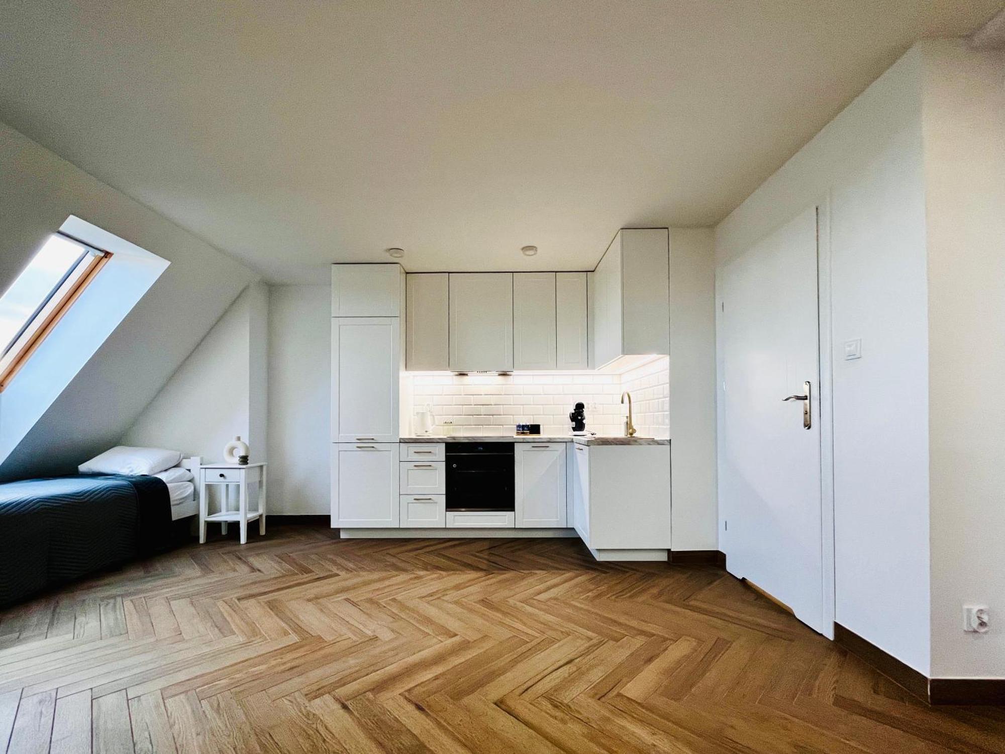 Apartamenty Kamienica Centrum - 1 Maja Lubiń Exteriér fotografie