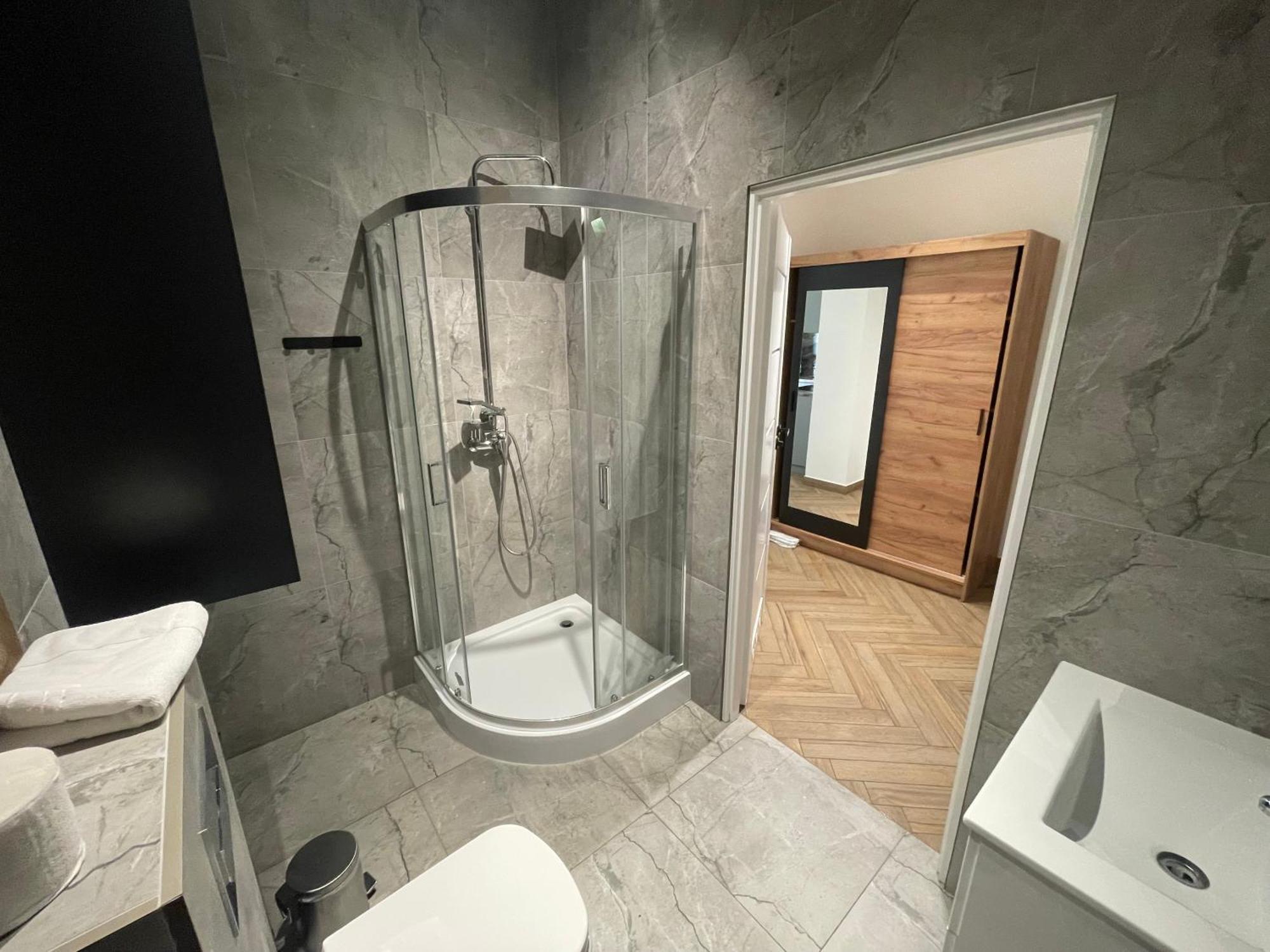 Apartamenty Kamienica Centrum - 1 Maja Lubiń Exteriér fotografie